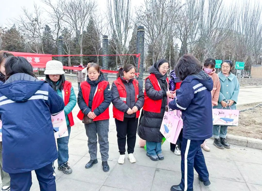 內(nèi)蒙宜化：三月春風暖人心，學習雷鋒志愿行(圖7)
